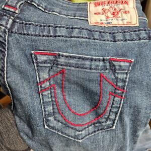 True Religion skinny women's jeans dark wash Size 29 Y2K vibes Red embroidered